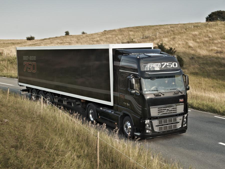  Volvo FH16 750 4x2 2011 года  (фото 5 из 7)